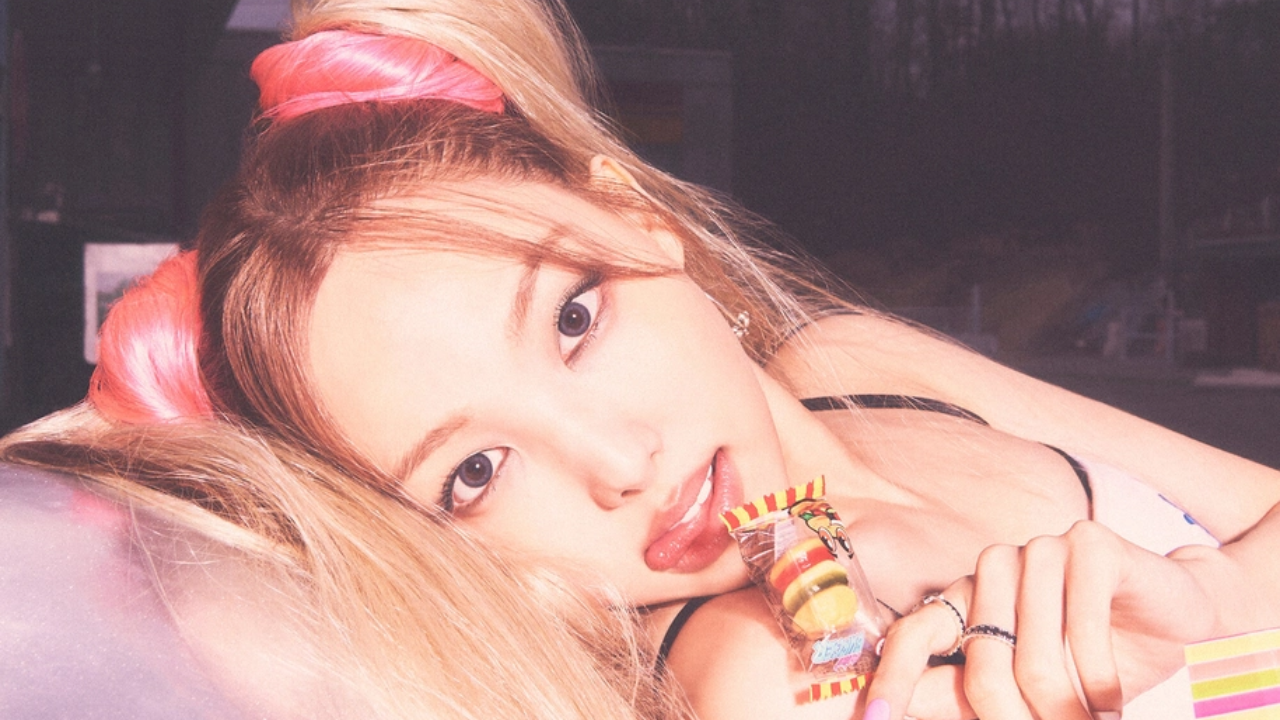 Nayeon irá retornar em novembro com novo comeback solo